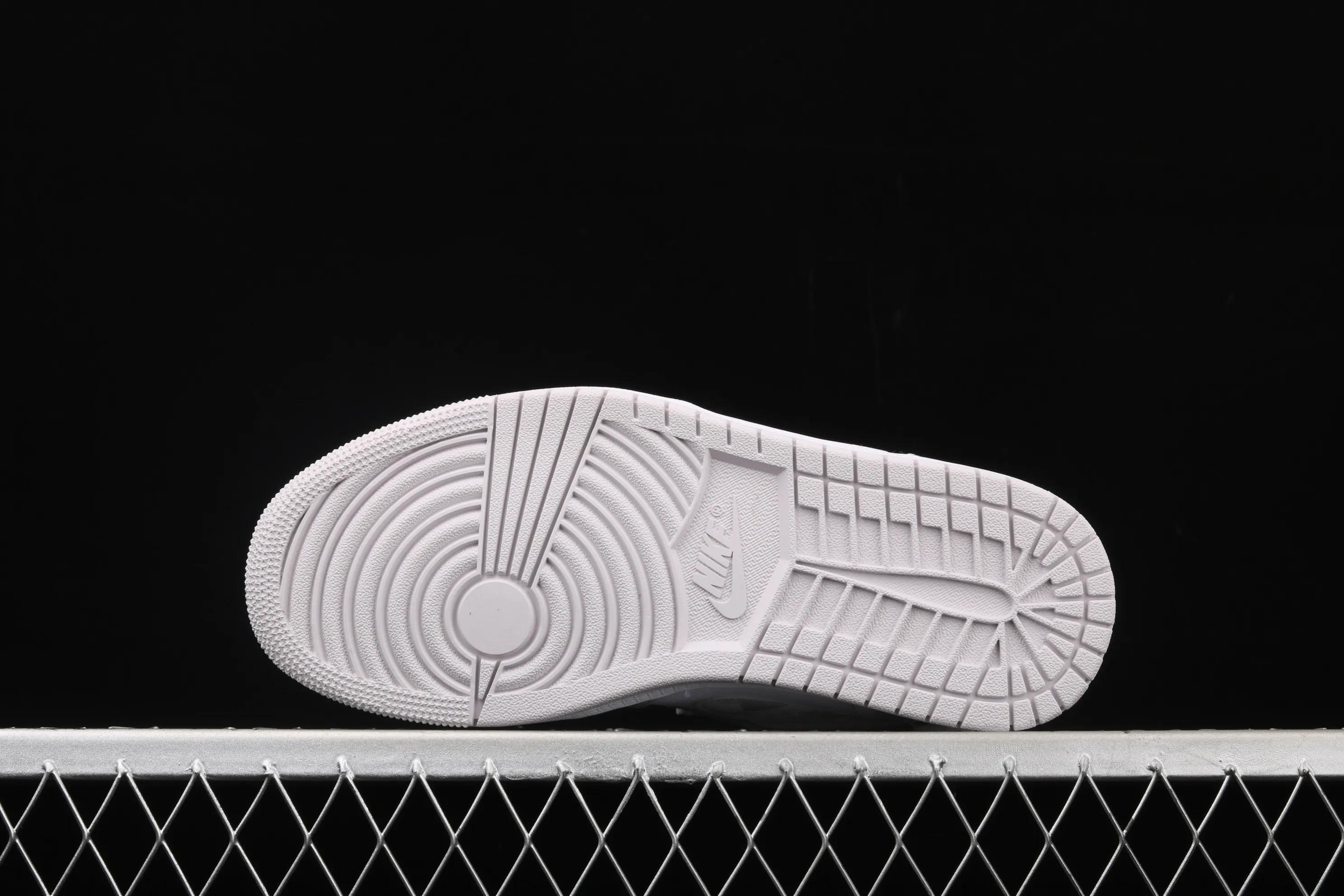All categories Air Jordan Jordan series basketball shoes Air Jordan 1 Low Air Jordan 1 Low "White Camo" AJ1 Joe 1 low white gray camouflage DC9036-100